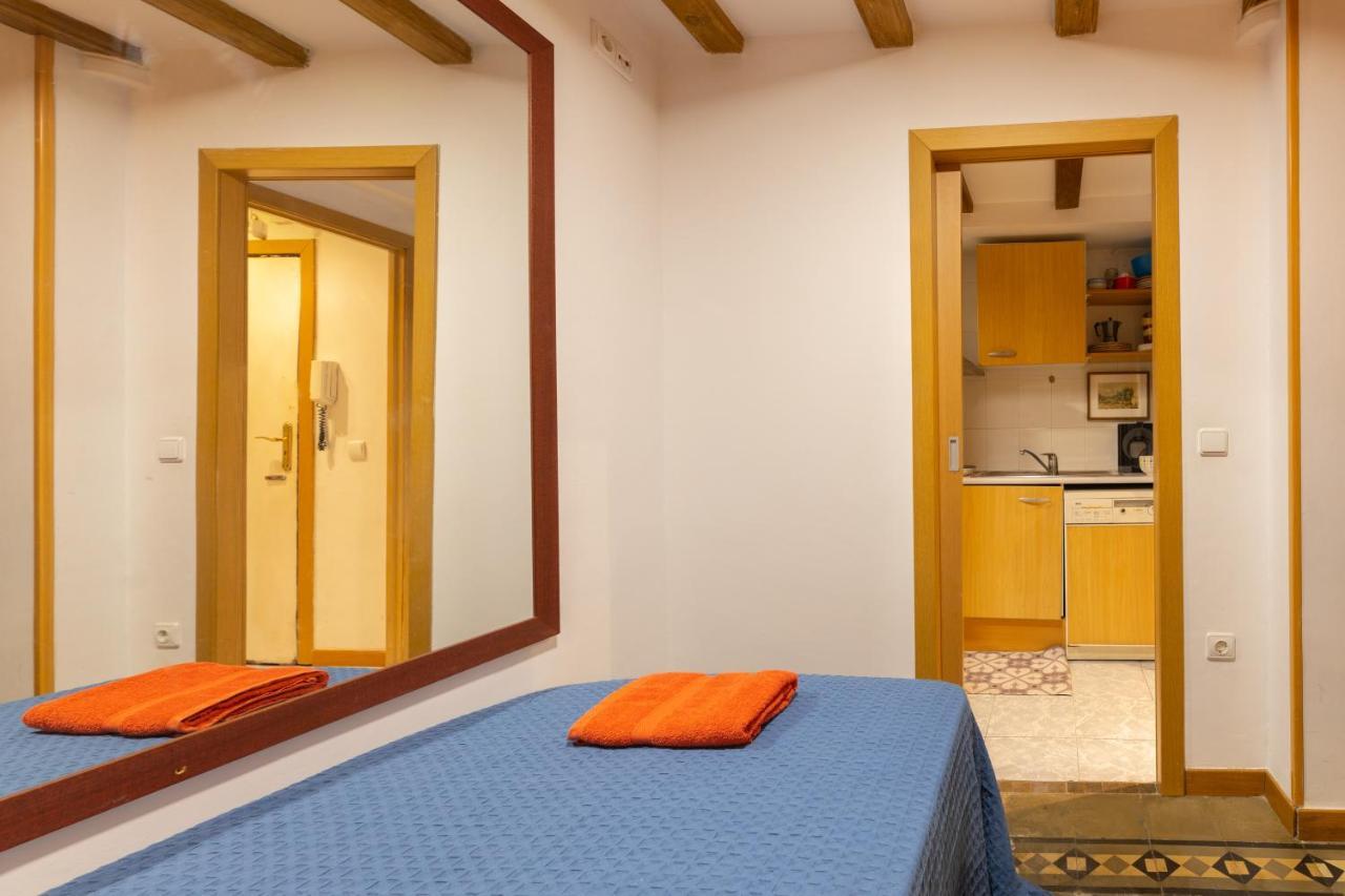 Aparteasy - Central Gracia Apartments Barcelona Exteriör bild
