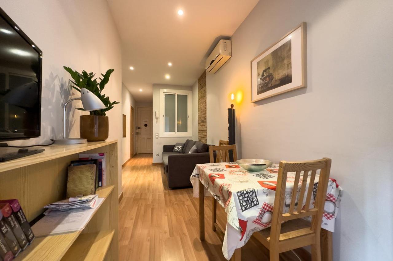 Aparteasy - Central Gracia Apartments Barcelona Exteriör bild