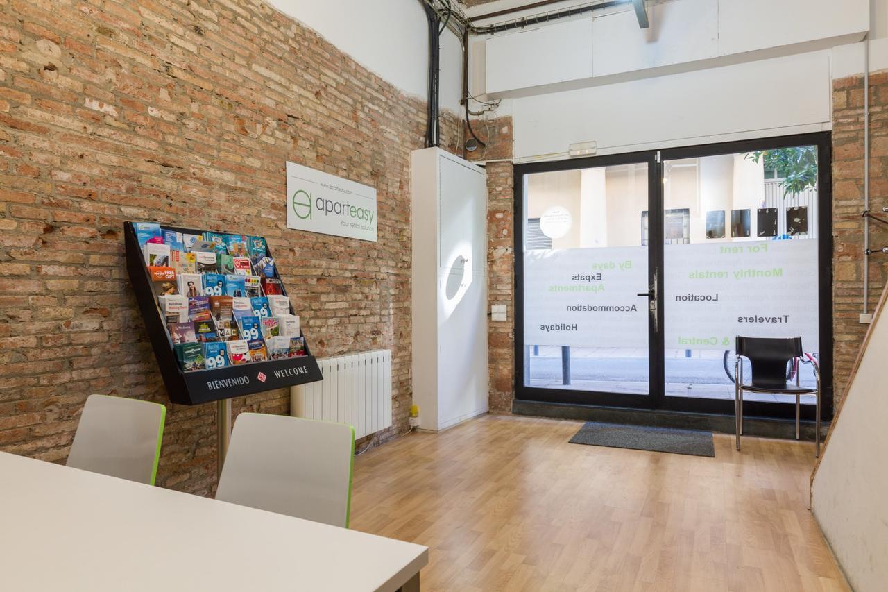 Aparteasy - Central Gracia Apartments Barcelona Exteriör bild